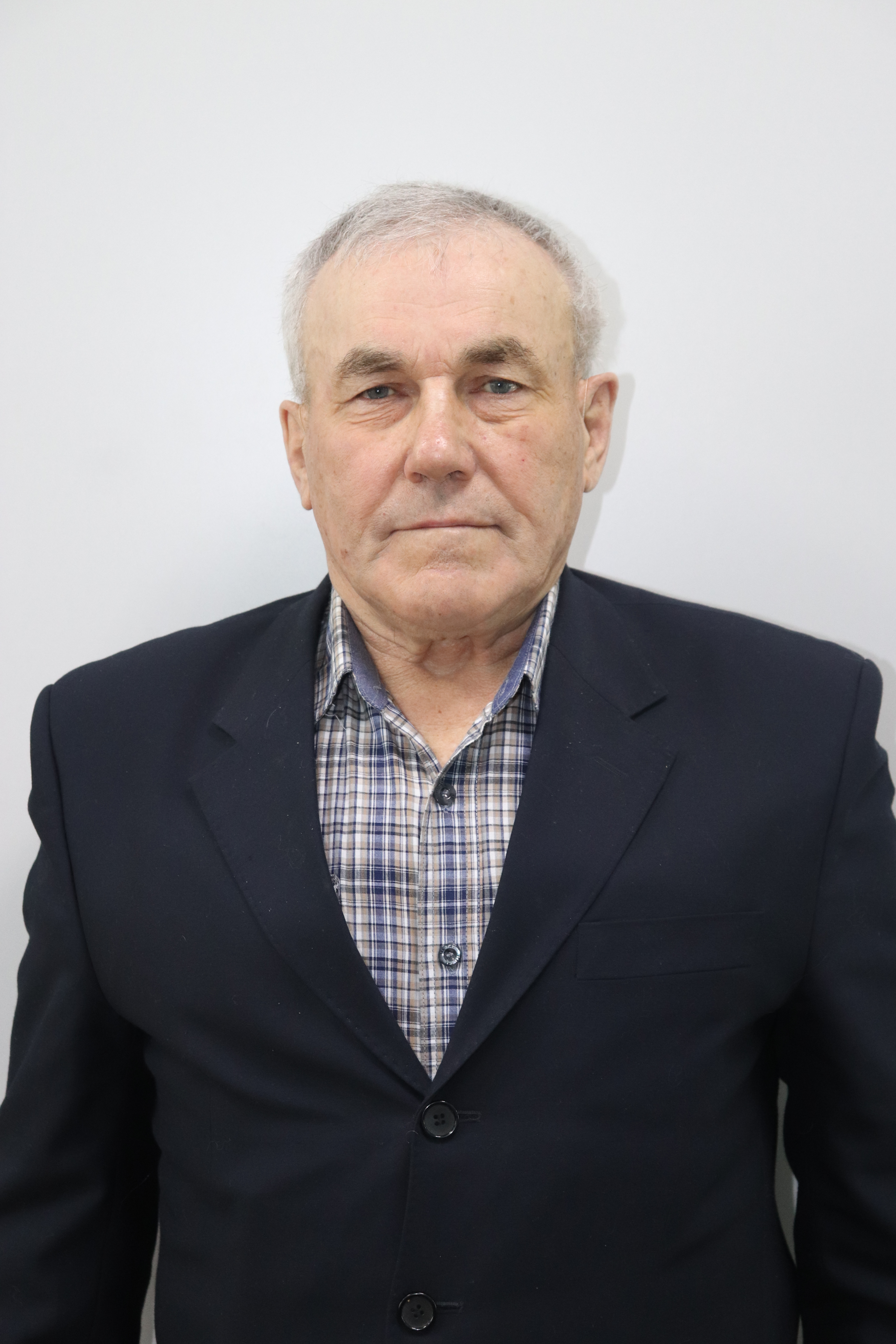 Никонов  Александр Сергеевич.